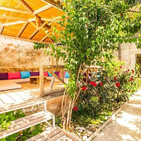 Doğa Manzaralı Kiralık Bezirgan