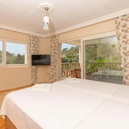 Villa Doğa Manzaralı Kiralık *
